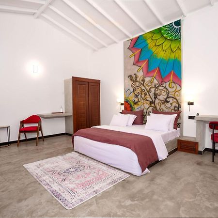 Hasthri Boutique Red Chalet In Ahangama With Pool Near Beach Εξωτερικό φωτογραφία