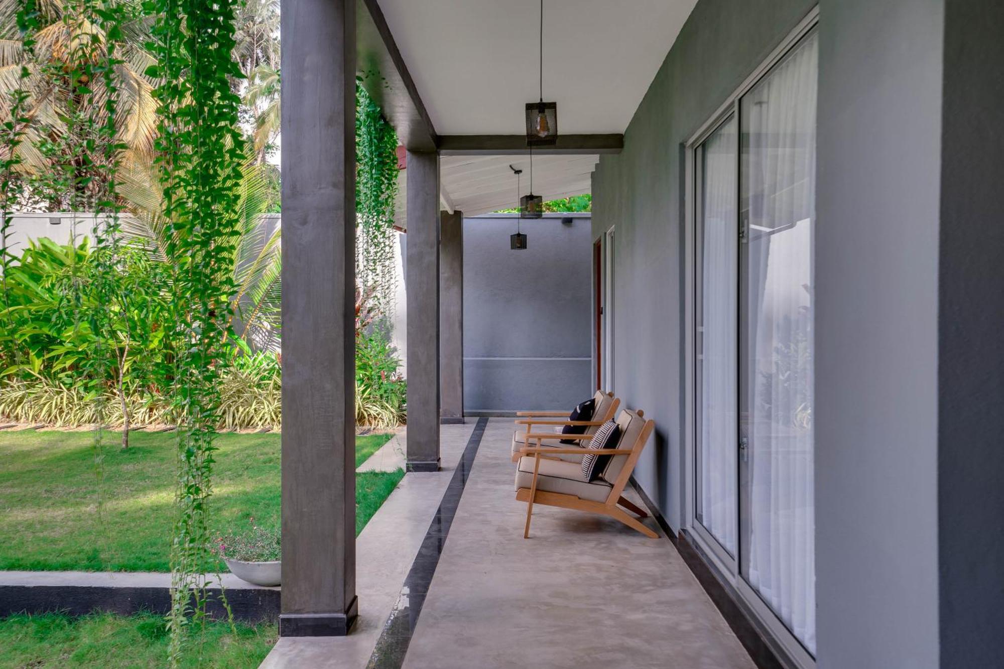 Hasthri Boutique Red Chalet In Ahangama With Pool Near Beach Εξωτερικό φωτογραφία